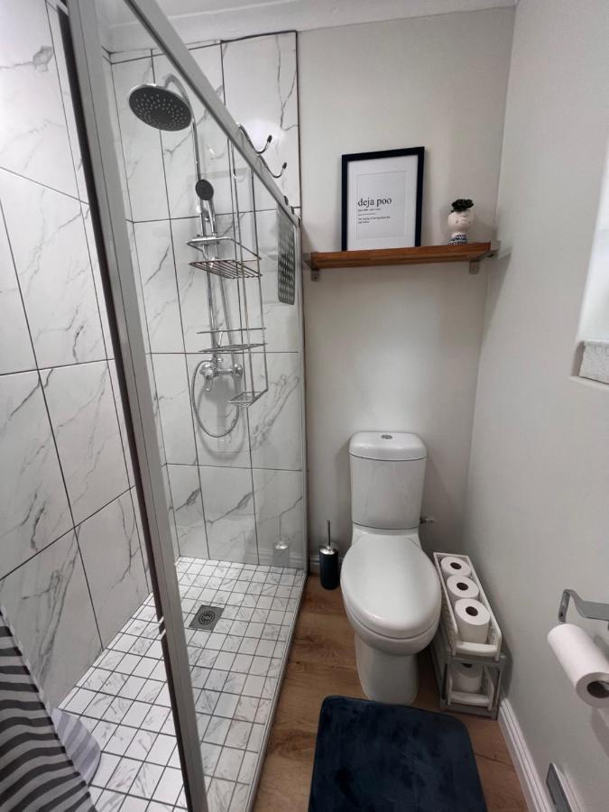 Adorable 2 Bedroom Cottage With Spacious Veranda Hermanus Exteriör bild